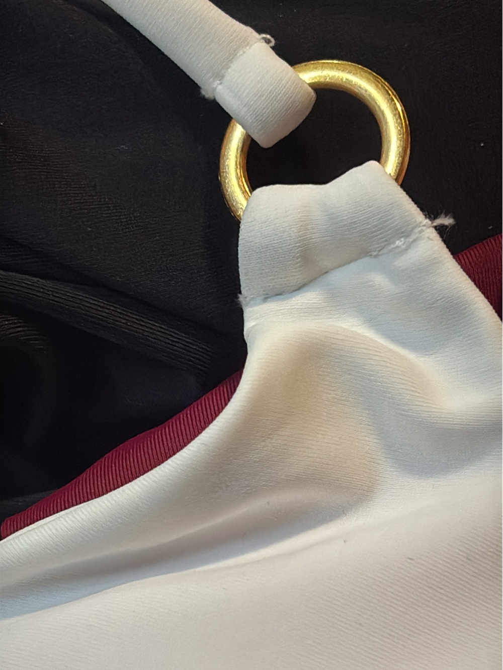 🚘 🆕 White Triangle Bikini Set with Ring Detail - Women's Halter Swimwear size M - Picture 9 of 13